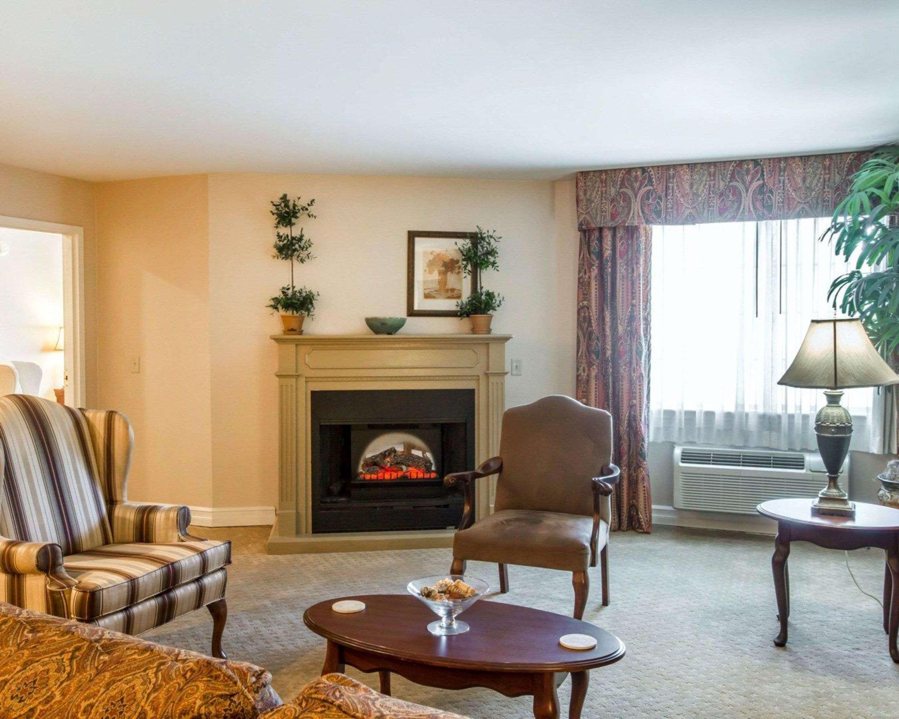 Hotel Comfort & - Albany