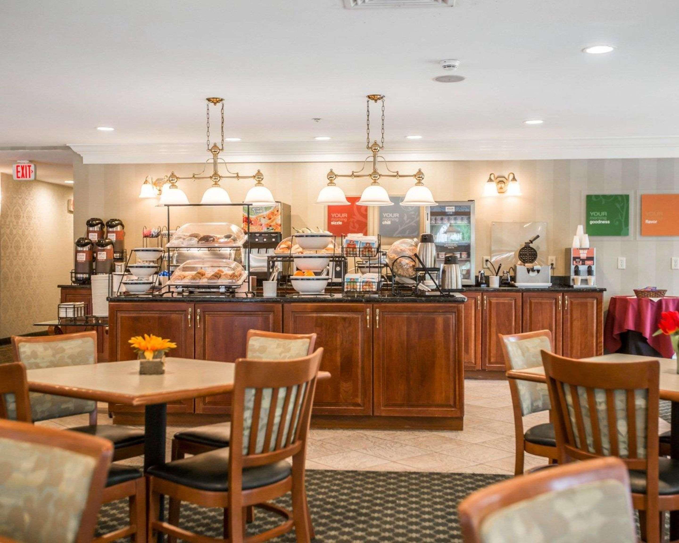 Hotel Comfort & - Albany East Greenbush