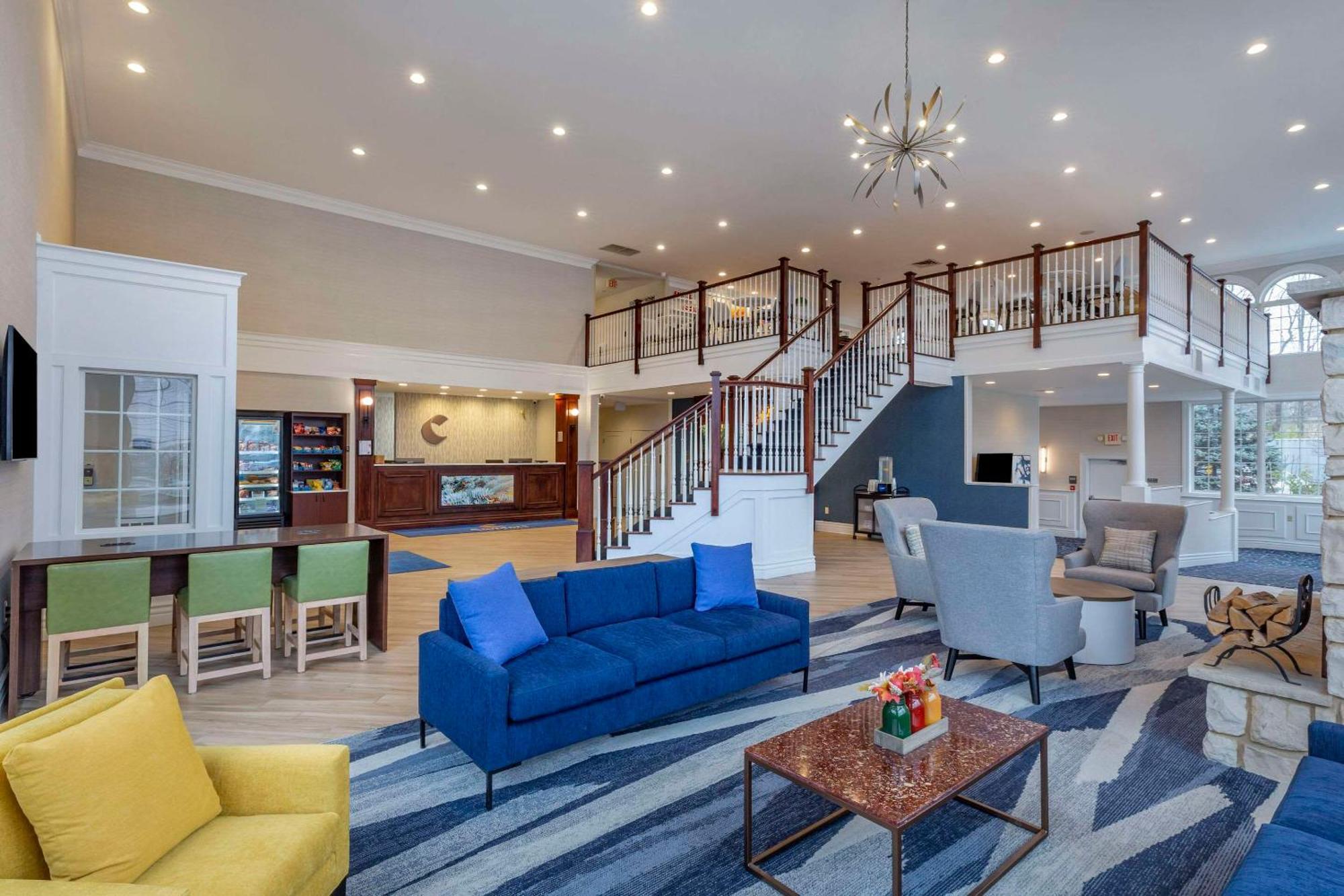 Comfort & - Albany Hotel